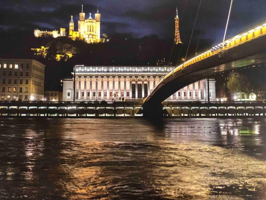 Chaleureux Studio Coeur St Jean Bellecour Лион Екстериор снимка